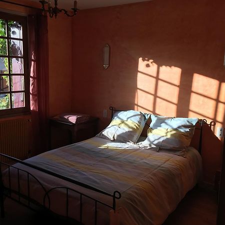Domaine Du Besset Hotel Aubusson-d'Auvergne ภายนอก รูปภาพ