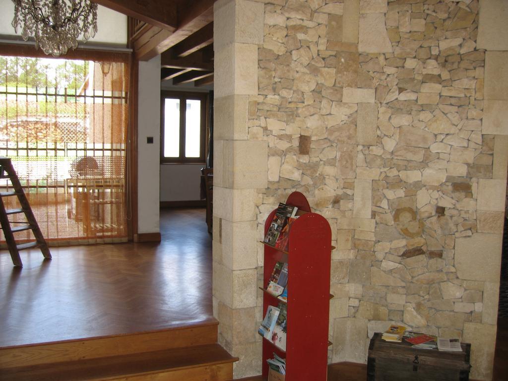 Domaine Du Besset Hotel Aubusson-d'Auvergne ภายนอก รูปภาพ